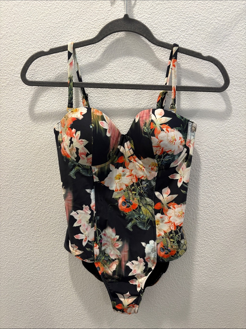 Ted Baker Floral Removable Adjustable Strap One Piece Swim Suit Size 34 C/D